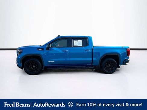 Used 2022 GMC Sierra 1500 Elevation w/ Elevation Premium Package AWD/4WD image 5