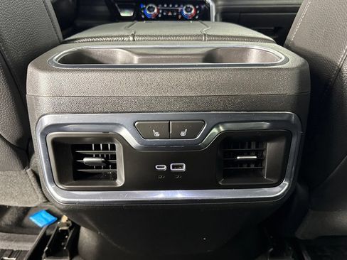 Used 2024 GMC Sierra 3500 Denali w/ Denali Reserve Package AWD/4WD image 38