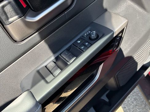 New 2026 Toyota Tundra Limited AWD/4WD image 13