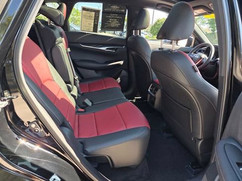 Certified 2025 INFINITI QX50 Sport AWD/4WD image 22