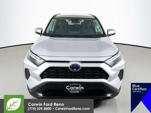Used 2024 Toyota RAV4 LE AWD/4WD image 2