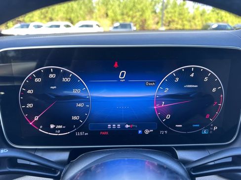 Used 2025 Mercedes-Benz GLC 300 GLC 300 image 22