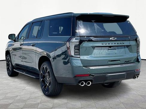 New 2026 Chevrolet Suburban RST image 4