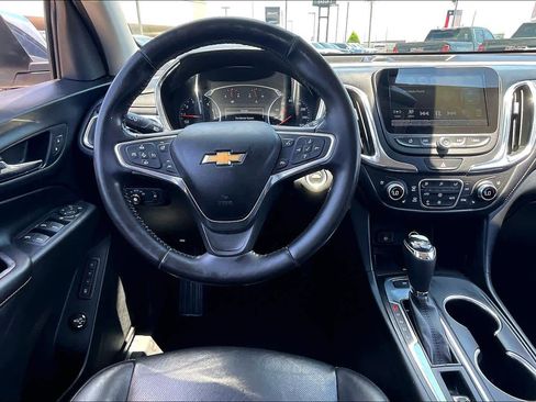 Used 2018 Chevrolet Equinox Premier AWD/4WD image 6