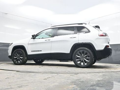 Used 2021 Jeep Cherokee Latitude Lux 80th Anniv w/ Quick Order Package 26U 80TH image 35