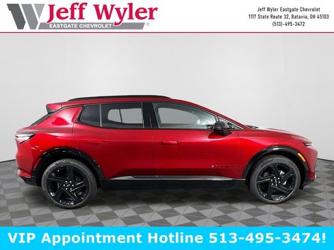 New 2025 Chevrolet Equinox EV RS w/ LPO, All-Weather Mat Package image 32