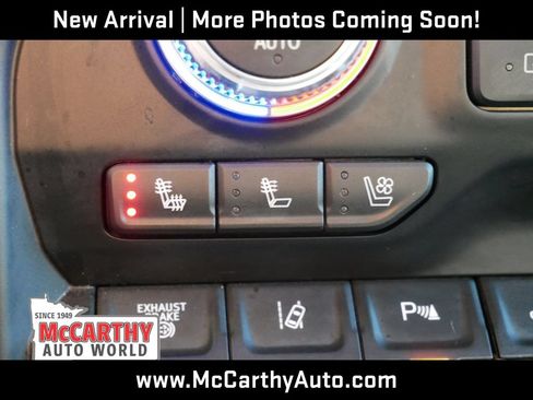 Used 2023 GMC Sierra 3500 Denali w/ Denali Ultimate Package AWD/4WD image 21