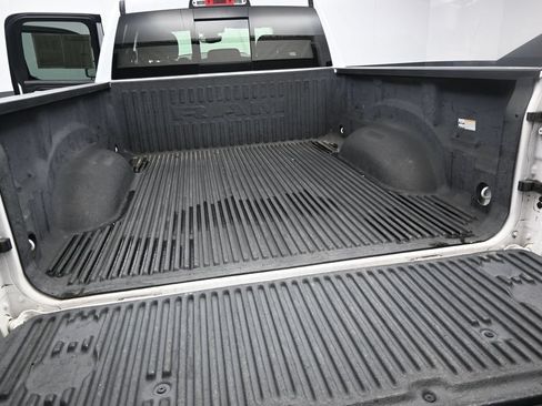 Used 2021 RAM 1500 Big Horn AWD/4WD image 16