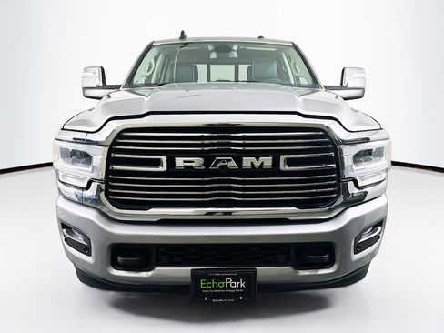 Used 2024 RAM 2500 Laramie image 2