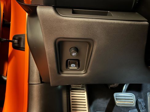 Used 2023 Chevrolet Corvette Stingray Coupe w/ Z51 Performance Package image 15