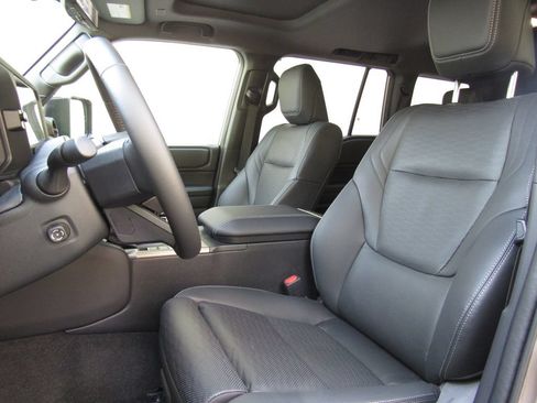 Used 2027 Toyota Land Cruiser w/ Premium Package AWD/4WD image 11