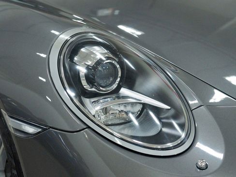 Used 2012 Porsche 911 Carrera S image 14