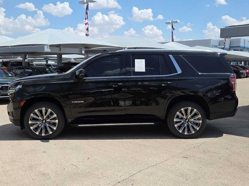 Used 2023 Chevrolet Tahoe LT w/ Luxury Package AWD/4WD image 5