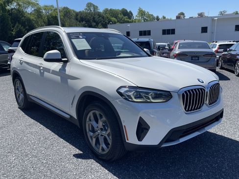 Certified 2023 BMW X3 xDrive30i w/ Premium Package AWD/4WD image 3