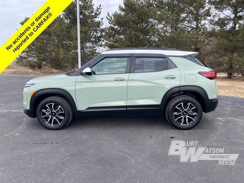 Certified 2024 Chevrolet TrailBlazer ACTIV w/ Driver Confidence Package image 3