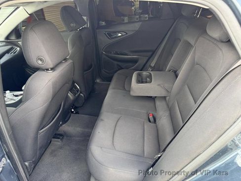 Used 2020 Chevrolet Malibu LT FWD image 13