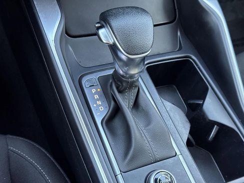 Used 2023 Kia Sorento LX image 36