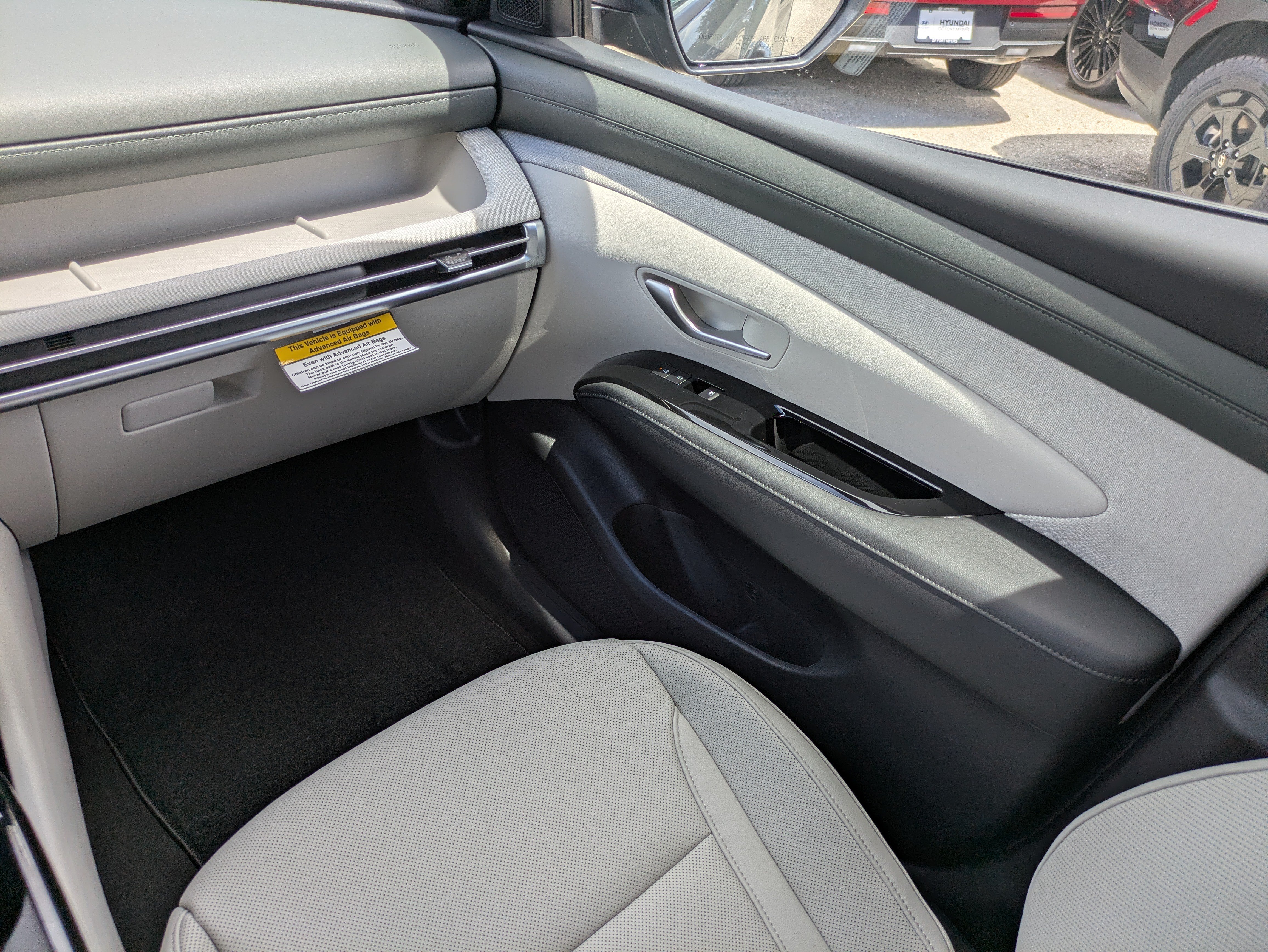 New 2026 Hyundai Tucson Limited FWD image 15