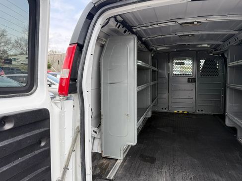 Used 2023 Chevrolet Express 2500 w/ Driver Convenience Package RWD image 9