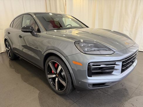 New 2026 Porsche Cayenne S image 7