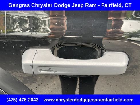 Used 2024 Jeep Wrangler Unlimited AWD/4WD image 23