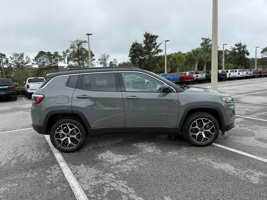 New 2027 Jeep Compass Limited AWD/4WD image 2