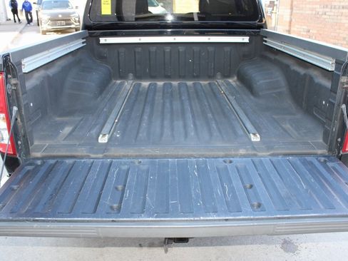 Used 2011 Nissan Frontier SV w/ SV Premium Utility Pkg image 24