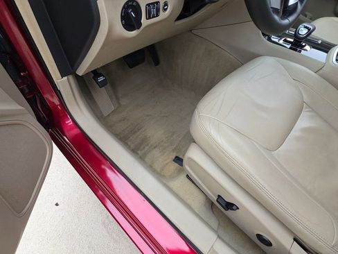 Used 2014 Chrysler 300 RWD image 21
