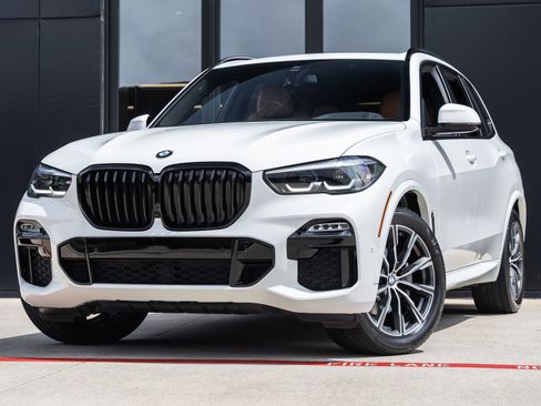 Used 2021 BMW X5 xDrive40i w/ M Sport Package AWD/4WD image 1