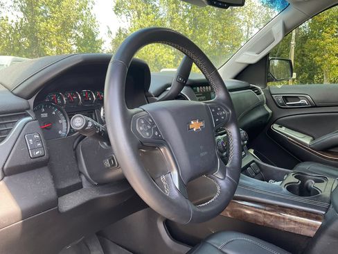 Used 2016 Chevrolet Tahoe LT RWD image 5