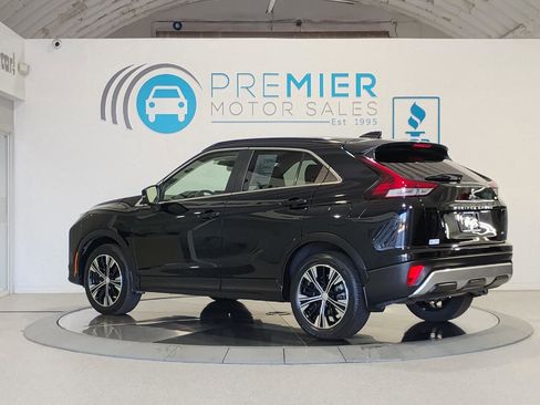 Used 2022 Mitsubishi Eclipse Cross SE image 4