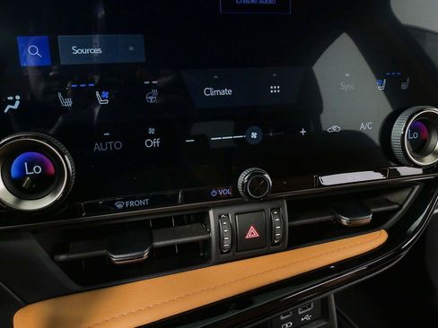 Used 2023 Lexus NX 350 AWD image 18