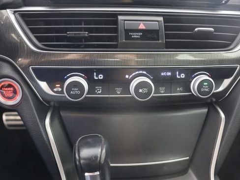 Used 2019 Honda Accord Sport image 15