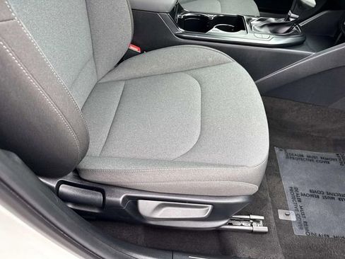 Used 2025 Kia K4 FWD image 10