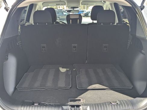 Used 2022 Ford Escape SE FWD image 23