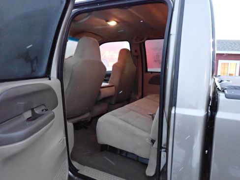 Used 2002 Ford F350 XLT image 8