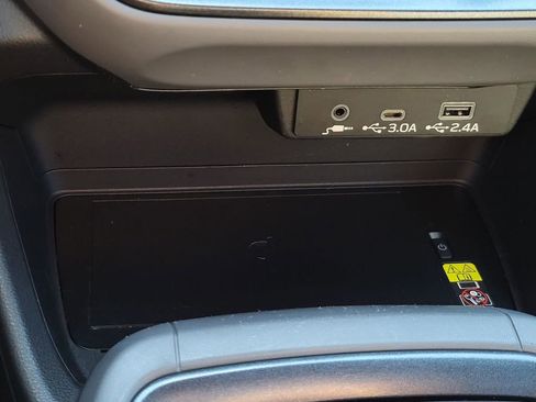 Certified 2025 Subaru Crosstrek 2.5i Sport w/ Crosstrek Mirror Package image 26