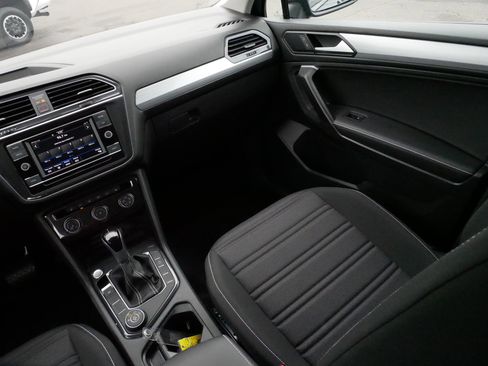 Certified 2023 Volkswagen Tiguan S image 11