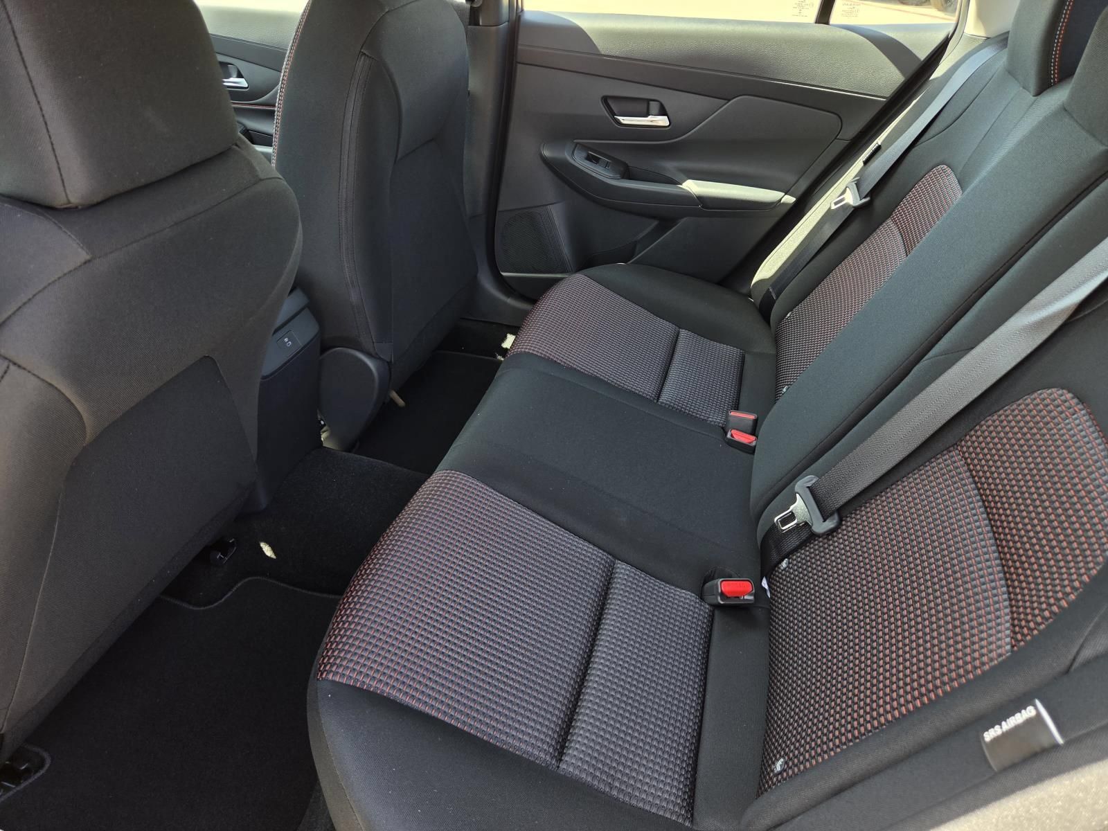 New 2027 Nissan Sentra SR w/ Floor Mat Package FWD image 12