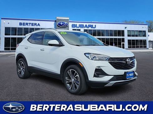 Used 2022 Buick Encore GX Essence w/ Advanced Technology Package AWD/4WD image 1