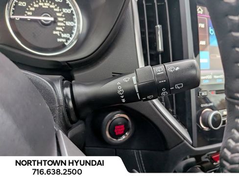 Used 2022 Subaru Forester Touring image 28