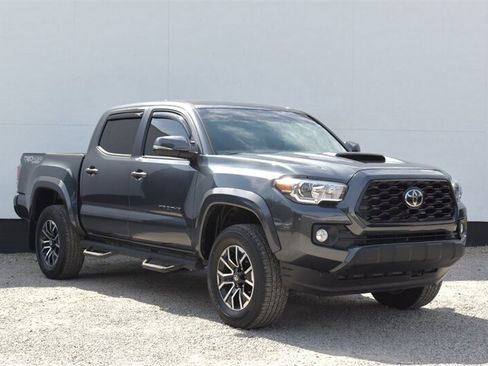 Used 2022 Toyota Tacoma TRD Sport w/ Black Out Package (TMS) AWD/4WD image 1