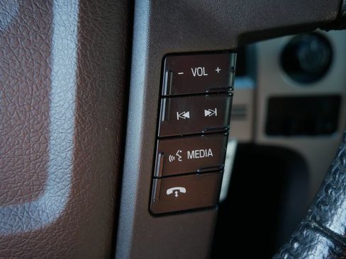 Used 2013 Ford F150 Lariat w/ Mid Equipment Group AWD/4WD image 17