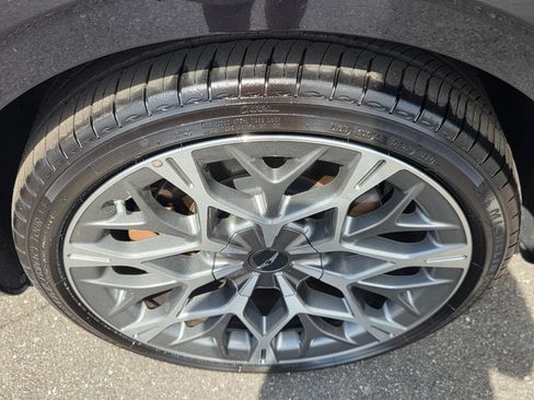 Used 2025 Genesis G90 3.5T AWD/4WD image 10
