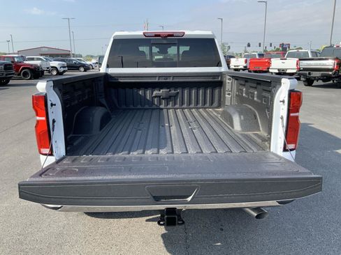 New 2026 Chevrolet Silverado 3500 LTZ w/ LTZ Premium Package AWD/4WD image 10