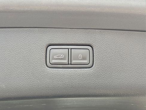 Used 2024 Genesis GV80 2.5T image 16