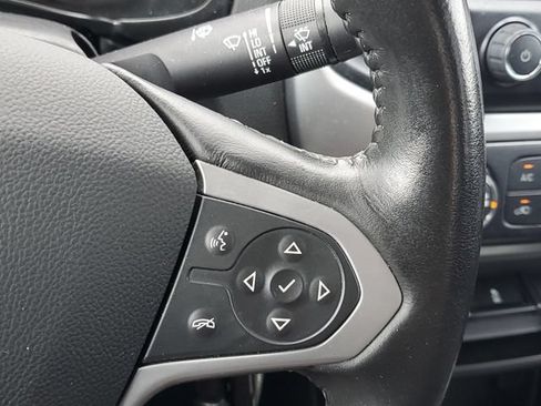 Certified 2022 Chevrolet Colorado LT AWD/4WD image 23