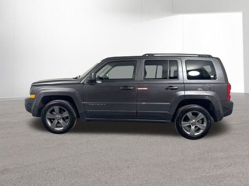 Used 2015 Jeep Patriot High Altitude image 29