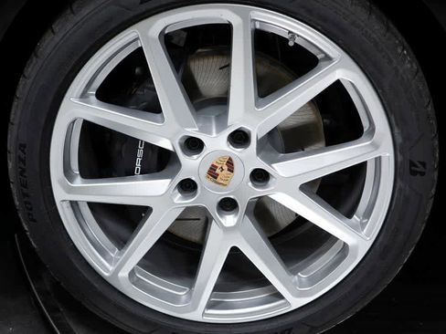 New 2025 Porsche Panamera 4 image 11