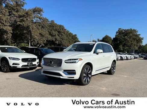 Certified 2025 Volvo XC90 T8 Plus w/ Protection Package Premier image 1